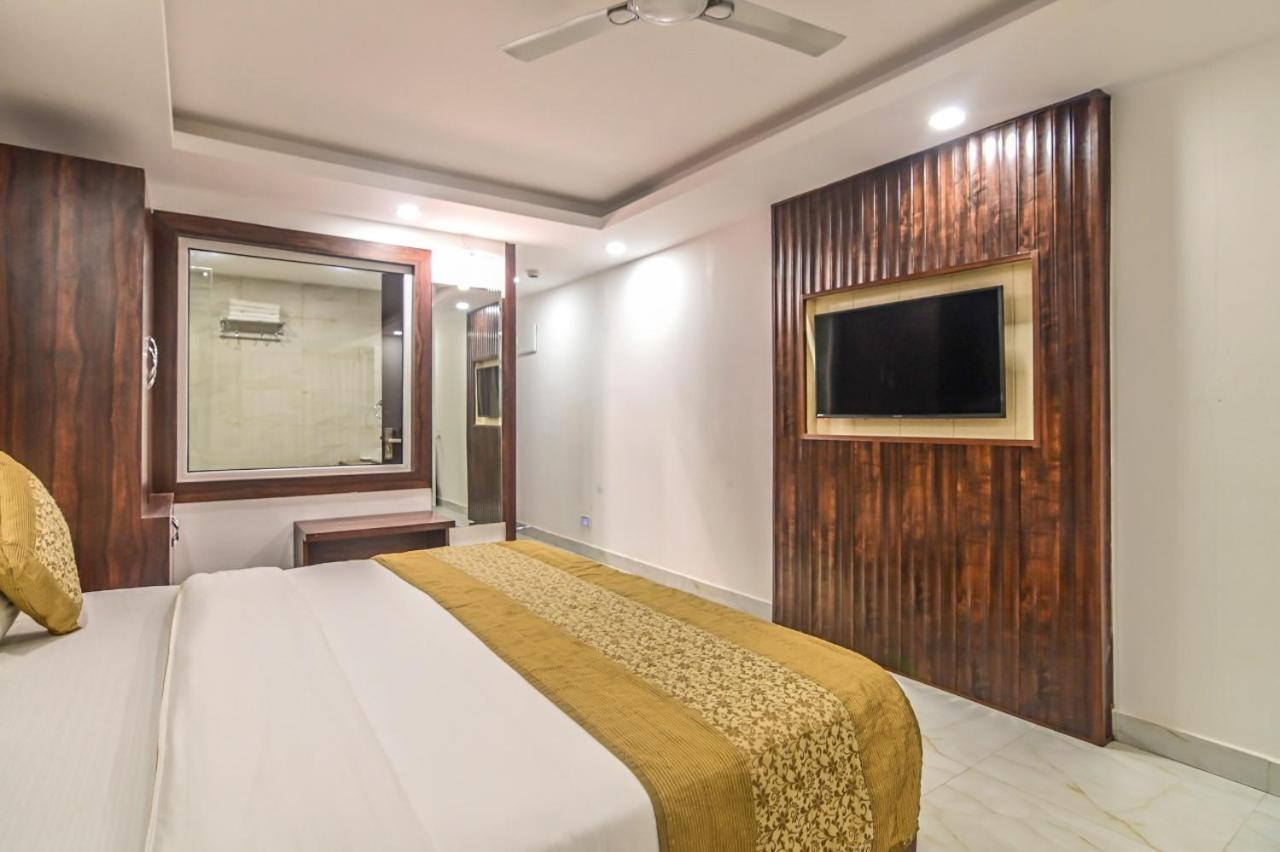 De Falcon Goa Beach Resort Candolim Buitenkant foto